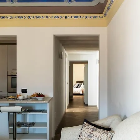 Hébergement de vacances Como, Beautiful Palazzo Apartment, View Menaggio