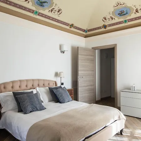 Semesterbostad Casa Castellino - By Lovecomo Menaggio