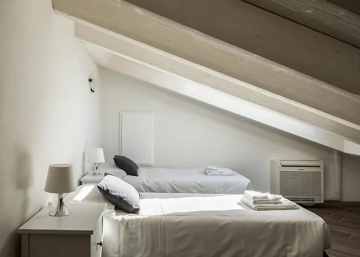 Casa Castellino - By Lovecomo Nyaraló